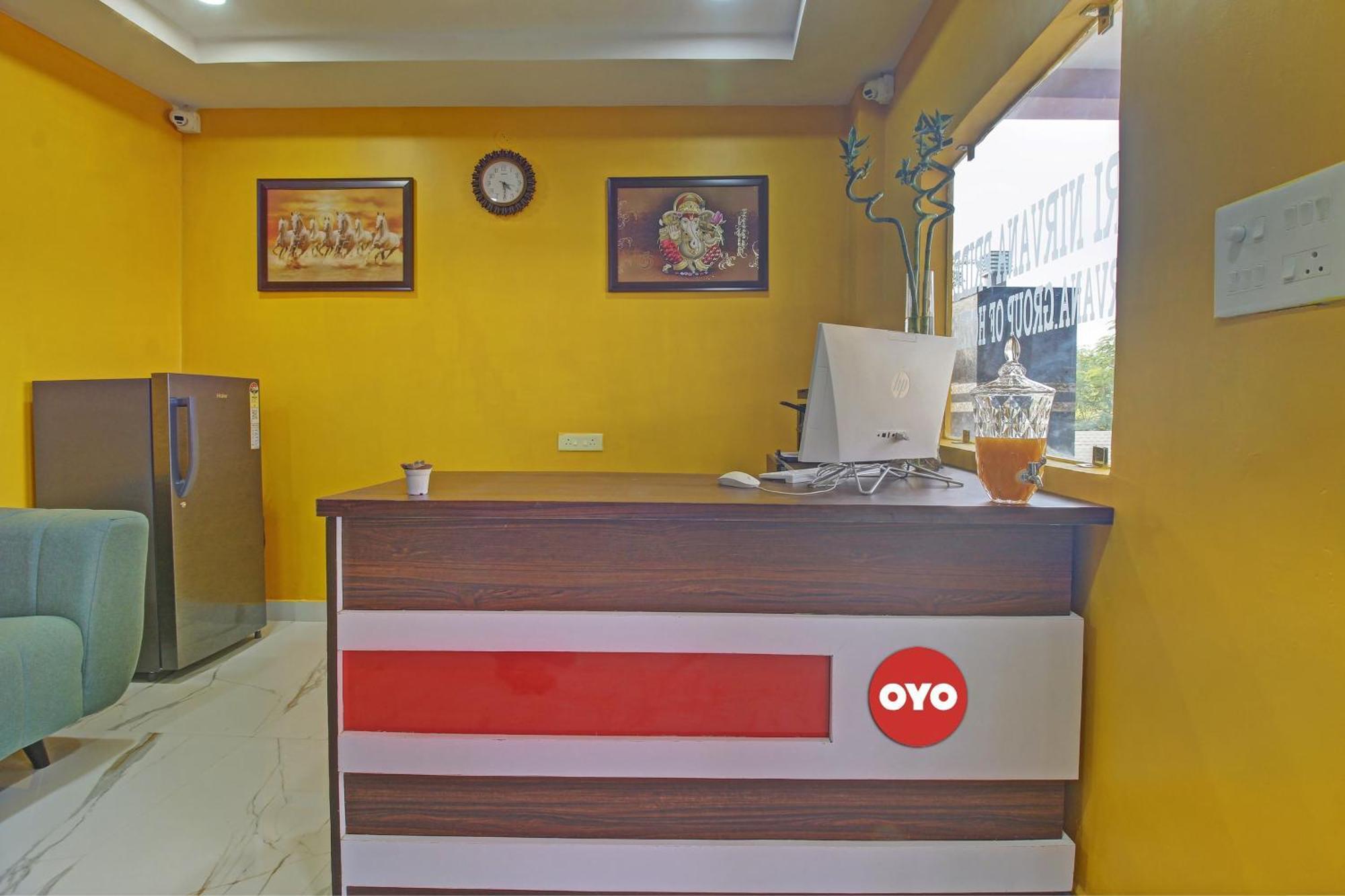 Ibrahimpatan Hotel O Sri Nirvana Pride מראה חיצוני תמונה